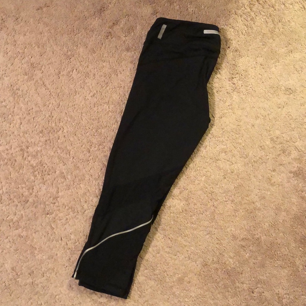 Zella Cropped Pants with Sheer Panels
